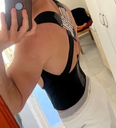 Laura F.